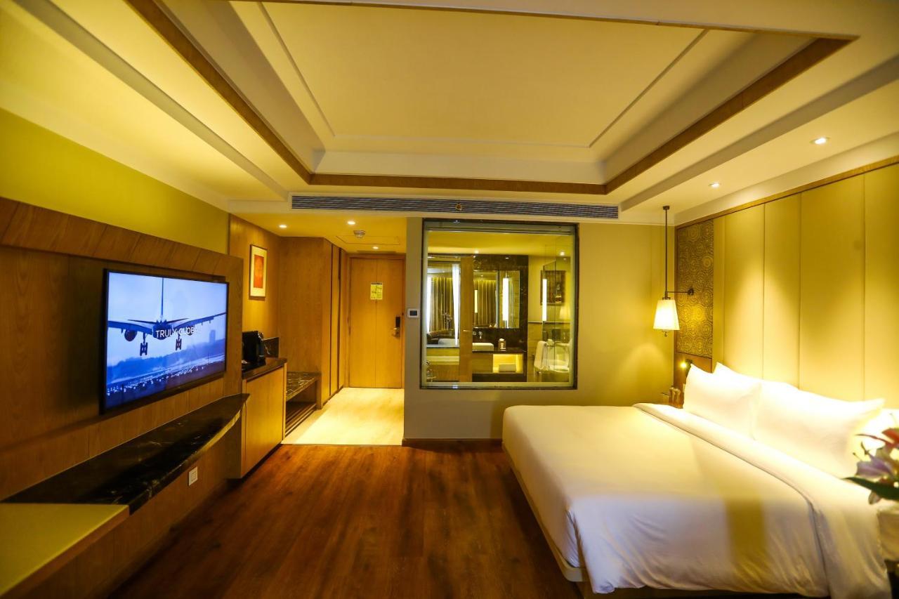 Radisson Bhopal Hotel Екстериор снимка