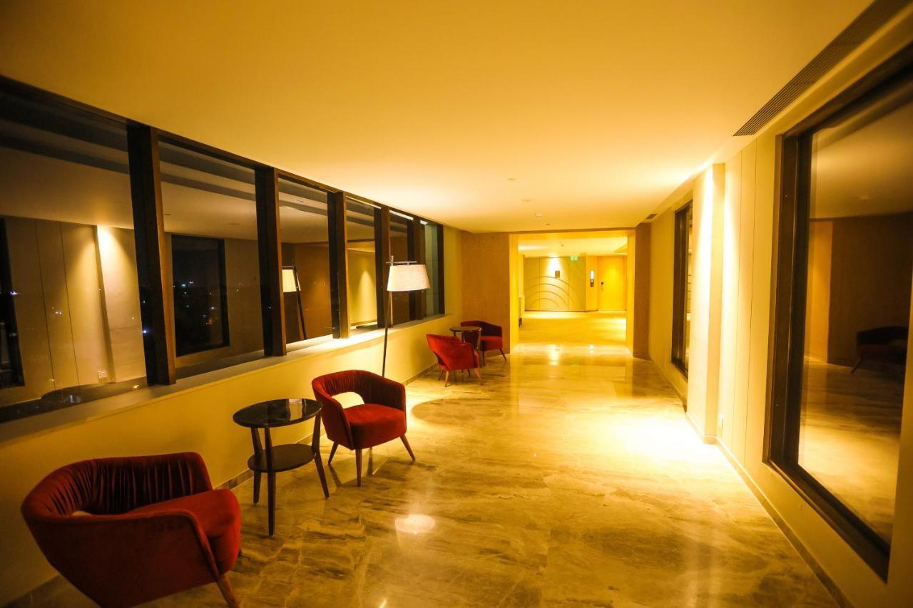 Radisson Bhopal Hotel Екстериор снимка