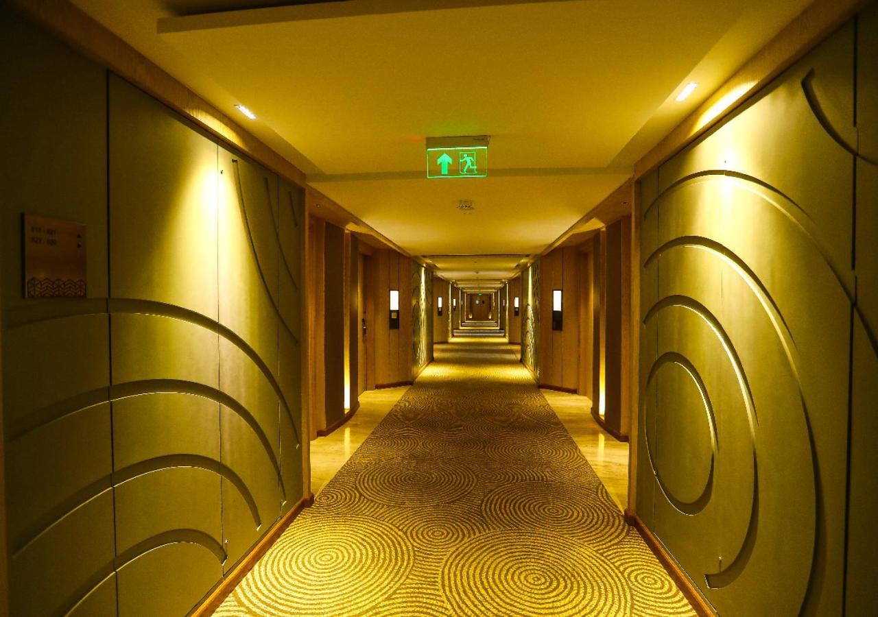 Radisson Bhopal Hotel Екстериор снимка