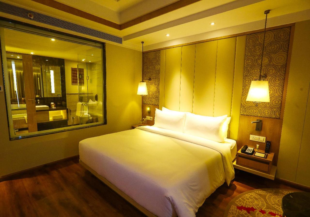 Radisson Bhopal Hotel Екстериор снимка