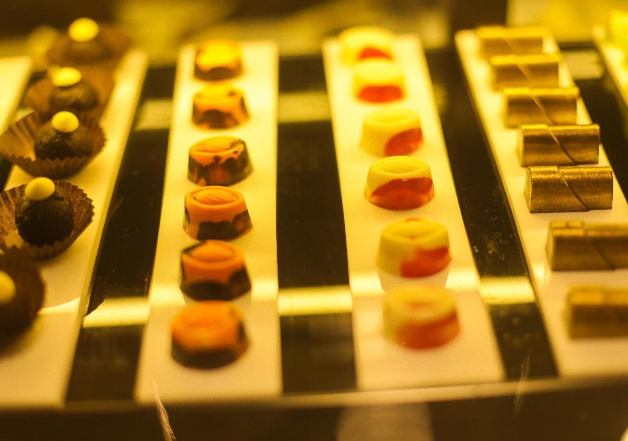 Radisson Bhopal Hotel Екстериор снимка